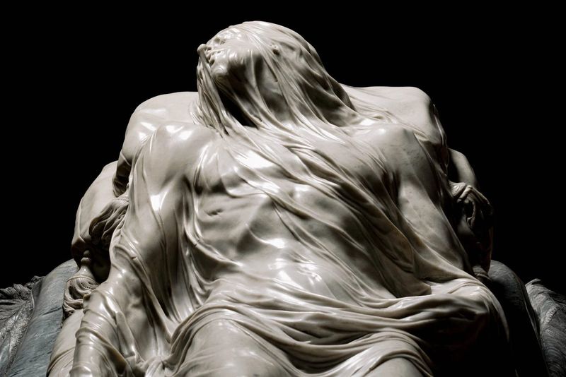 The Veiled Christ by Giuseppe Sanmartino, from 1753. The veil looks like fabric, but everything is carved from a single block of marble. This made the biggest impression. Photo: © Museo Cappella Sansevero
