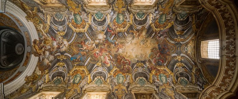 The painted vault of the chapel: the Gloria del Paradiso by Francesco Maria Russo, from 1749. Photo: © Museo Cappella Sansevero